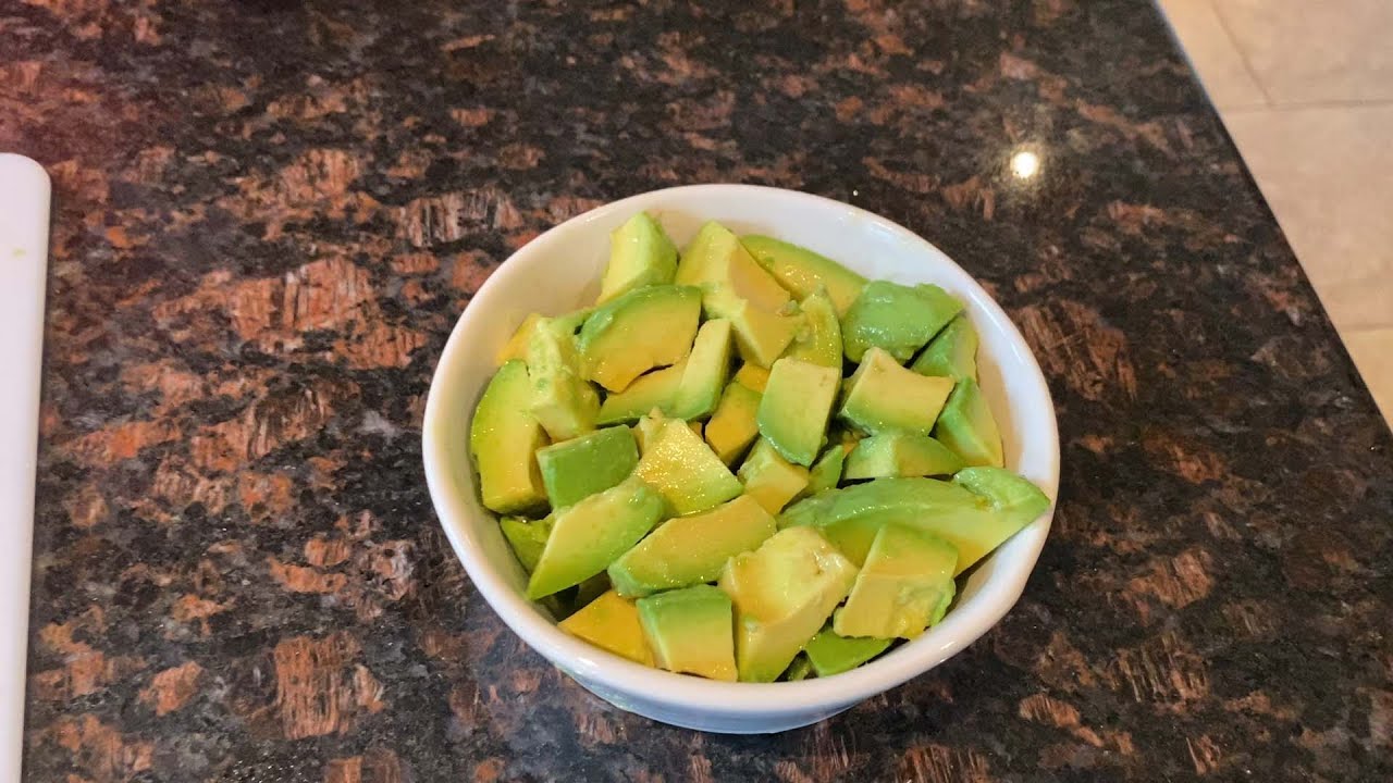 Avocado freshness tips